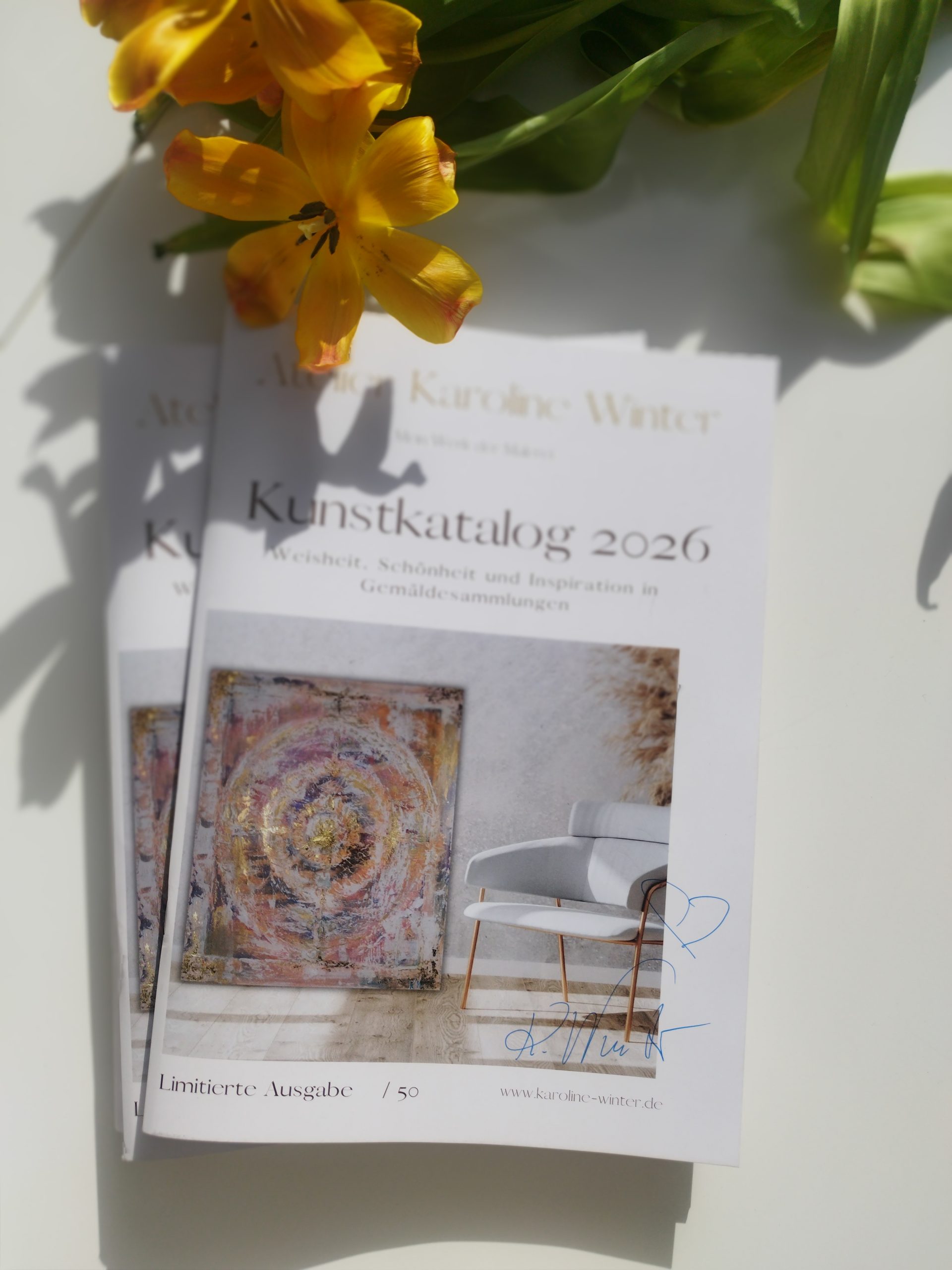 Deinen handsignierten Kunstkatalog kannst du hier bestellen. Atelier Karolinje Winter